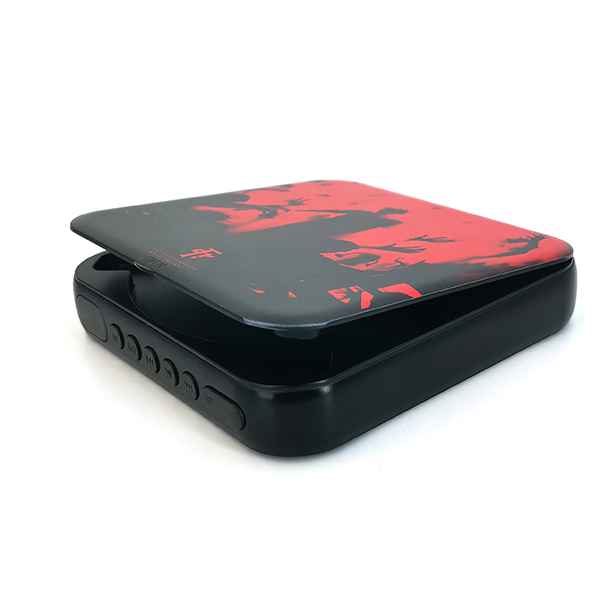 อะไรทำให้เครื่องเล่นซีดี Walkman แบบพกพาเป็นตัวเลือกที่ดีที่สุดสำหรับคนรักดนตรี